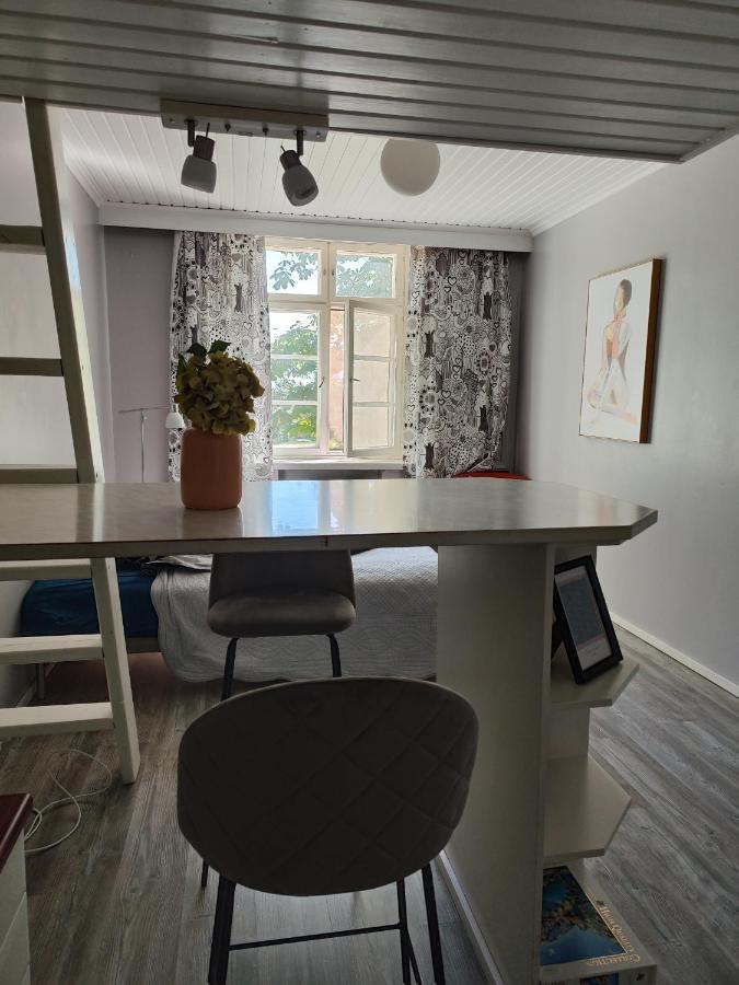 Studio In Kallio Helsinki Luaran gambar